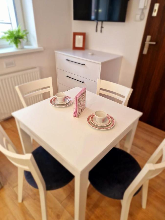 Apartament Przy Deptaku Jelenia Góra Eksteriør bilde