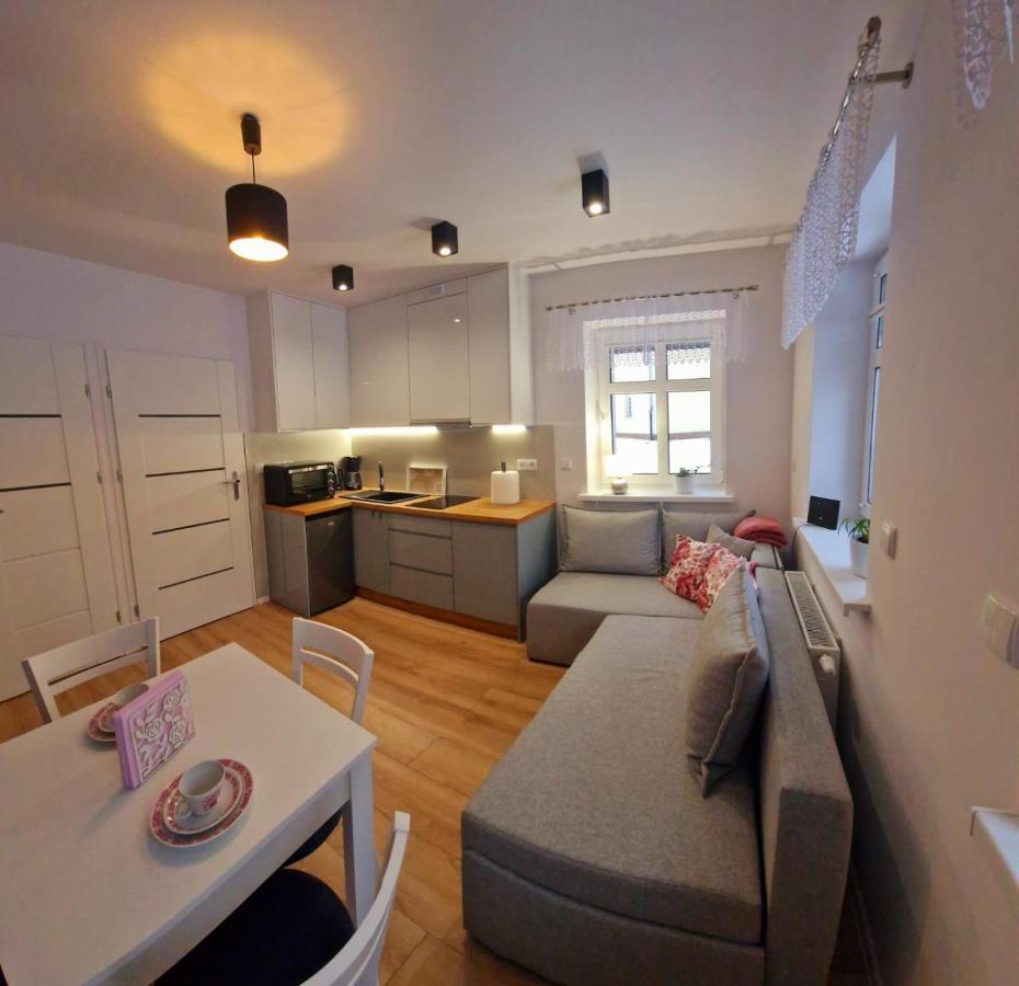 Apartament Przy Deptaku Jelenia Góra Eksteriør bilde