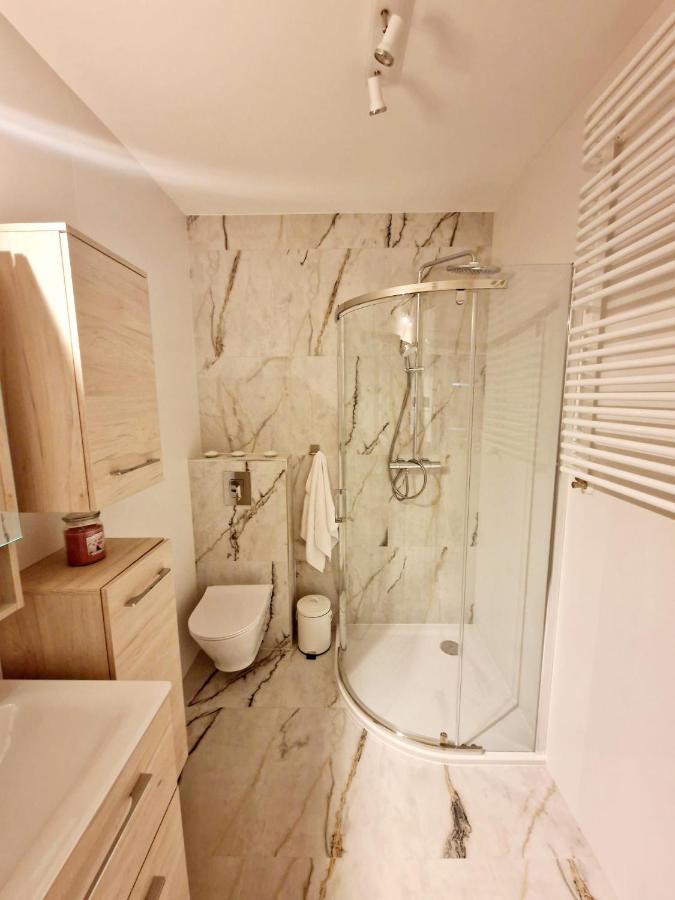 Apartament Przy Deptaku Jelenia Góra Eksteriør bilde